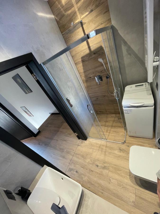 Apartment Zielona 9 *
